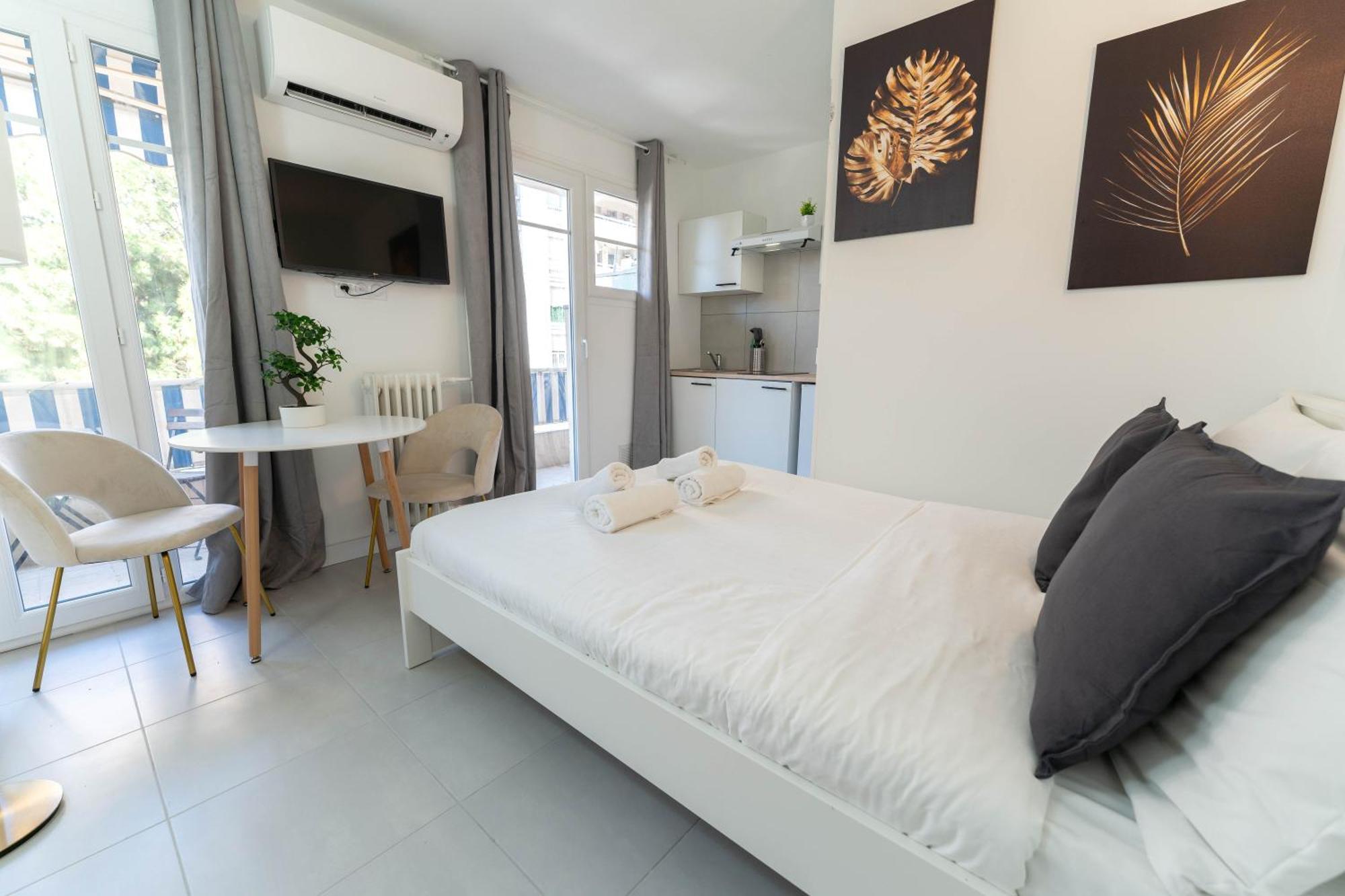 Studios Cosy นีซ ภายนอก รูปภาพ